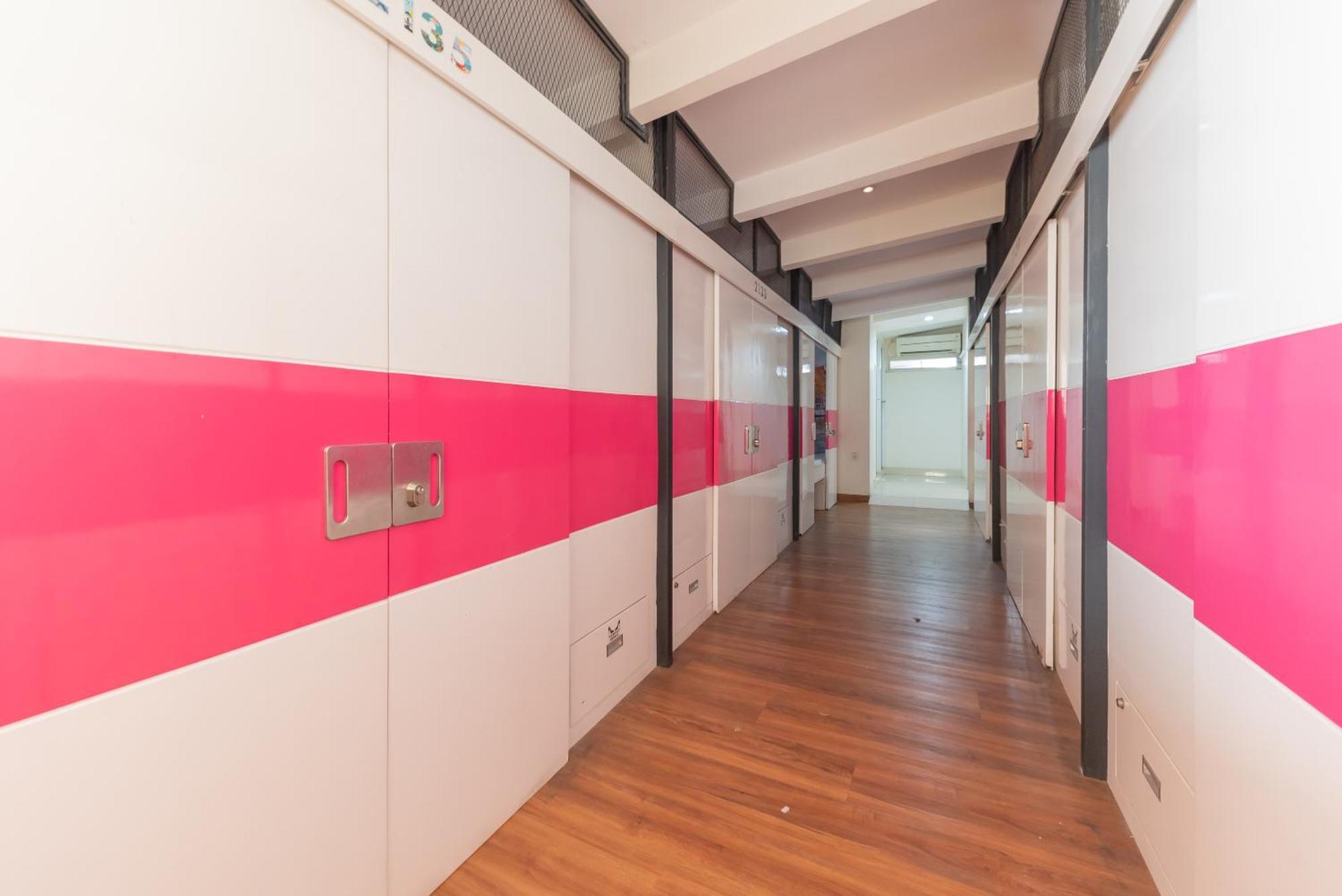 Reddoorz Hostel At Kiara Cozy Kircon Bandung Exteriör bild